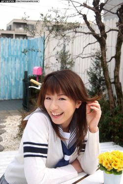 日韩人妻熟女中文字幕A美景之屋